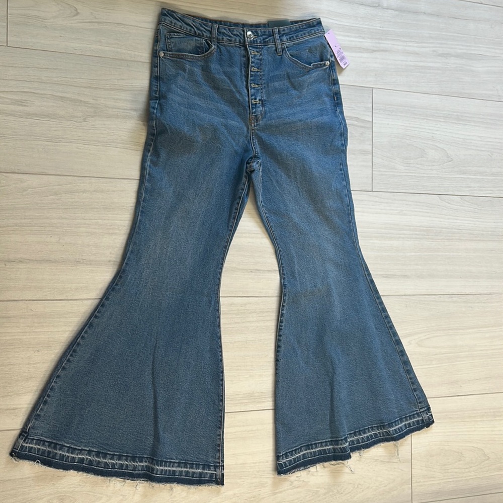 High rise button fly super flared jeans. Wild fable nwt